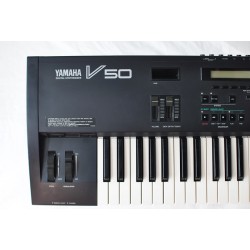 YAMAHA V50 Synthétiseur