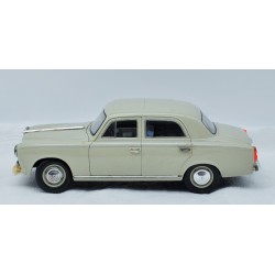 Voiture de collection Peugeot