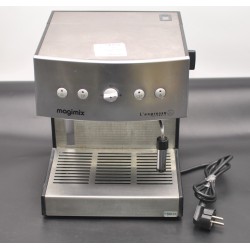 Machine à café Delonghi