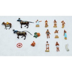 Lot de 17 figurines...