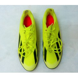 Chaussures de foot Adidas...
