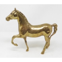 Sculpture en bronze doré représentant un cheval. Style New Art Déco, année 1960.