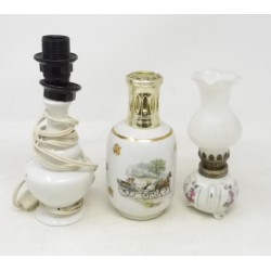 Lot de 3 lampes anciennes: lampe de chevet électrifiée; lampe berger avec décor peint à la main; mini Lampe ancienne à pétrole.