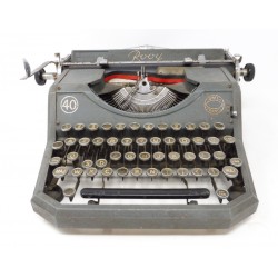 Ancienne machine à écrire "ROOY", vintage, un élément unique pour votre espace de travail.