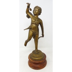 Statue en laiton doré d'un jeune homme - objet de décoration sophistiqué!
